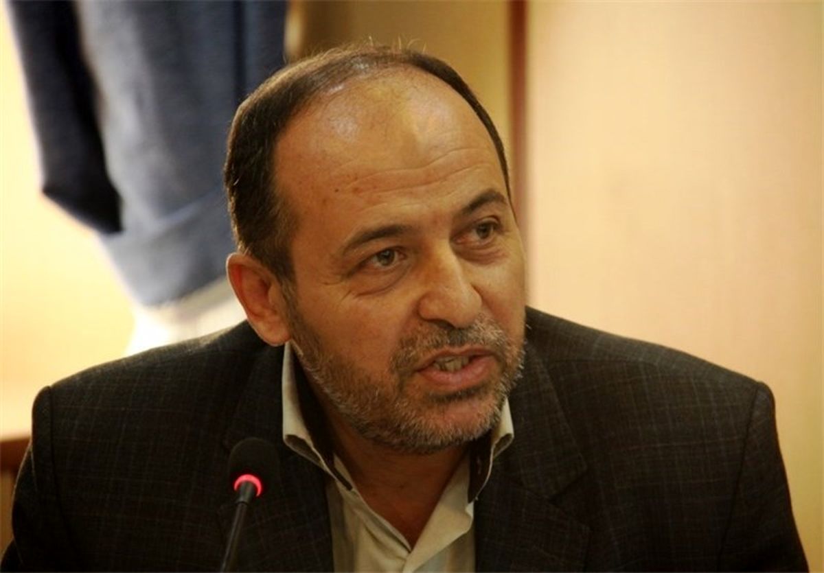 مسئولان در برخورد با فساد در فضای مجازی سیاست گذاری های روشنی داشته باشند