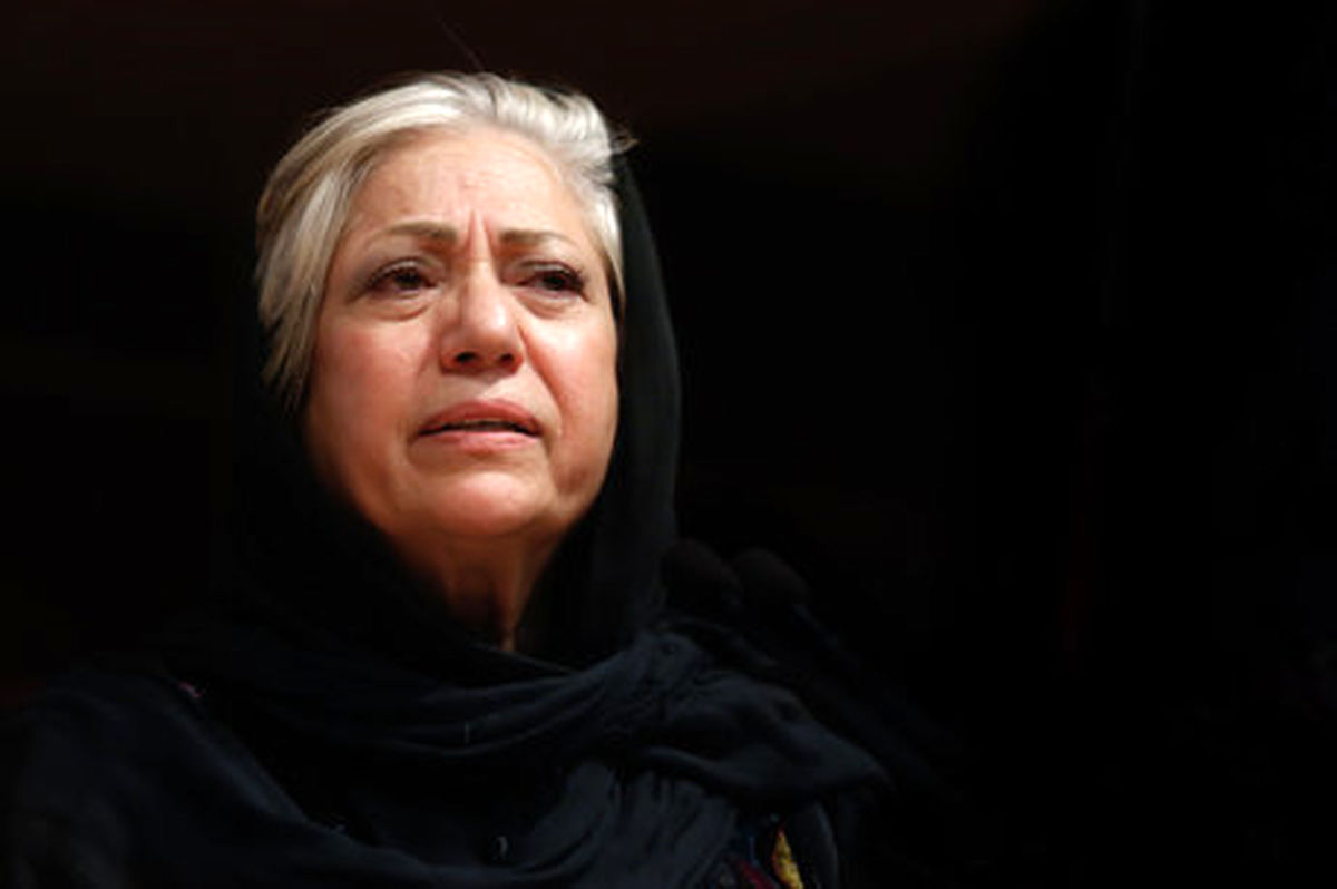 رخشان بنی‌اعتماد: در قصه‌هایم قهرمان ندارم
