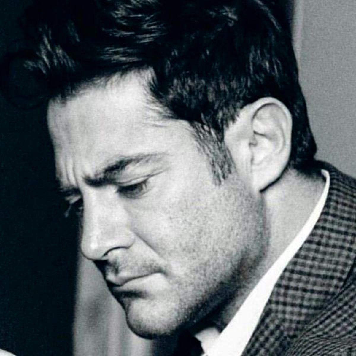 چهره جدی طوری گلزار + عکس