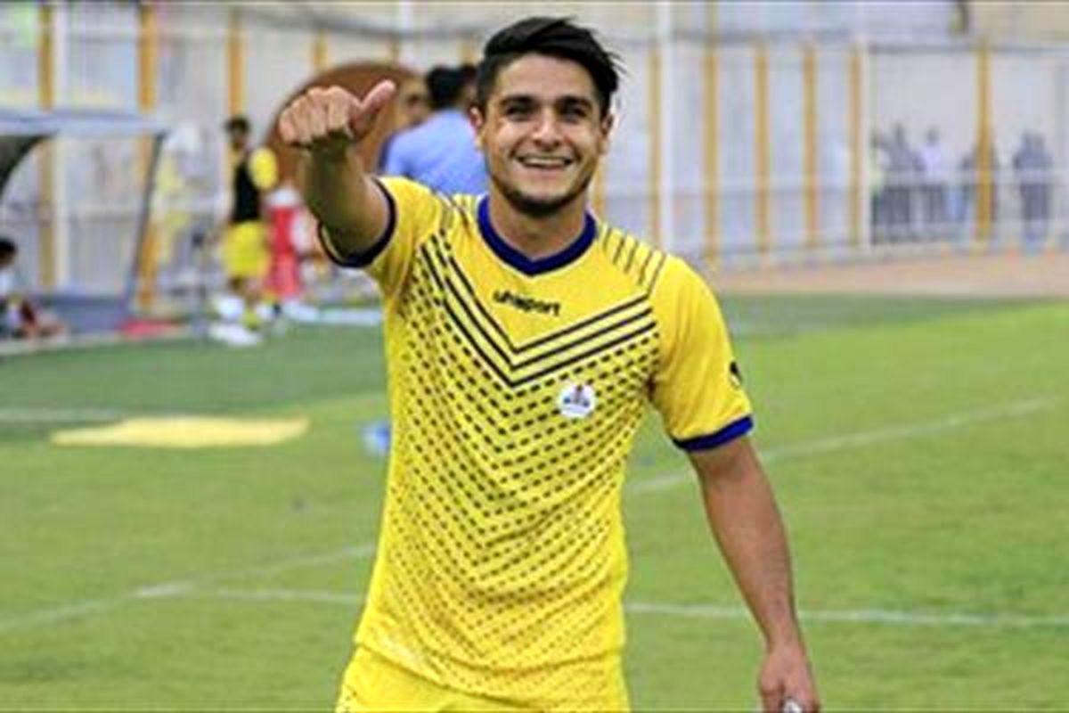 کری مهاجم نفت مسجد سلیمان برای پرسپولیس