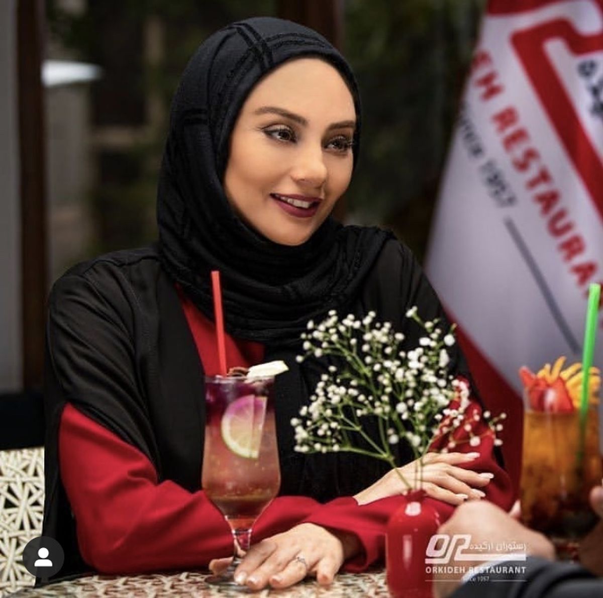 یکتا ناصر در یک رستوران‌مشهور + عکس