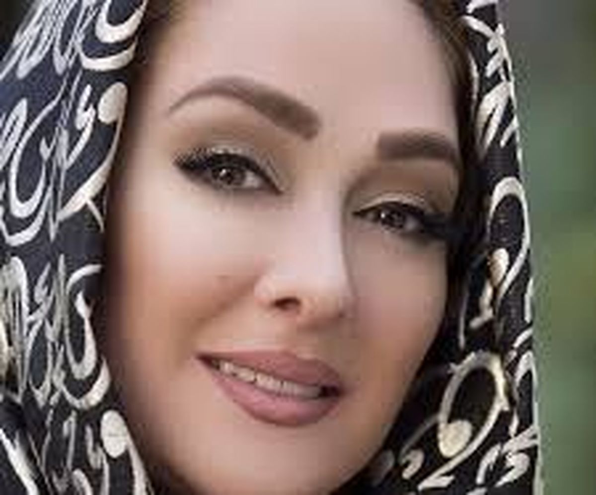 تصویری از کارت عروسی الهام حمیدی
