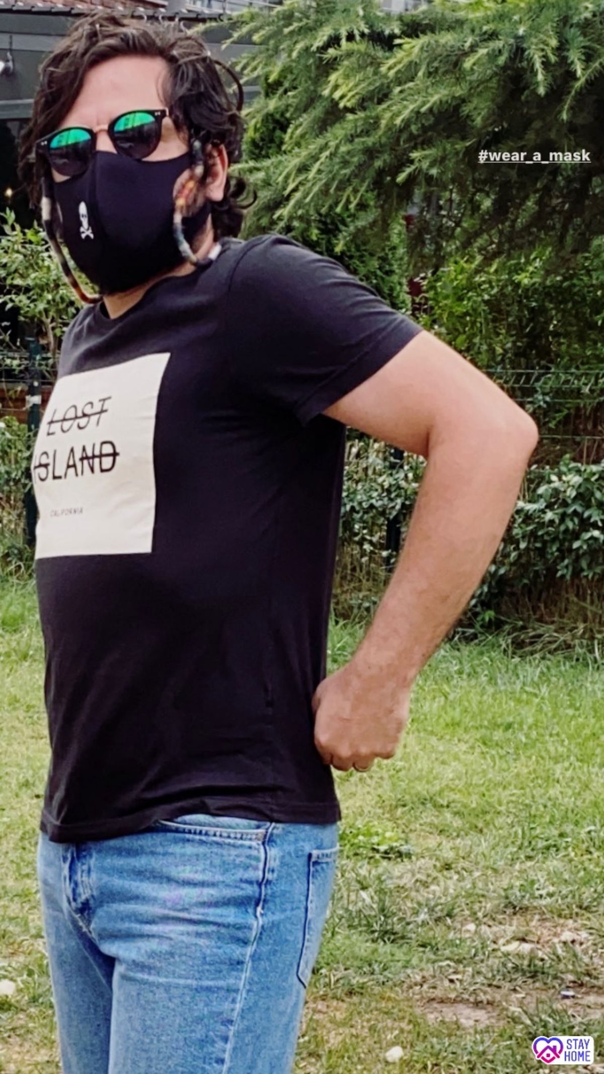 عباس غزالی با تیپ جدیدش + عکس