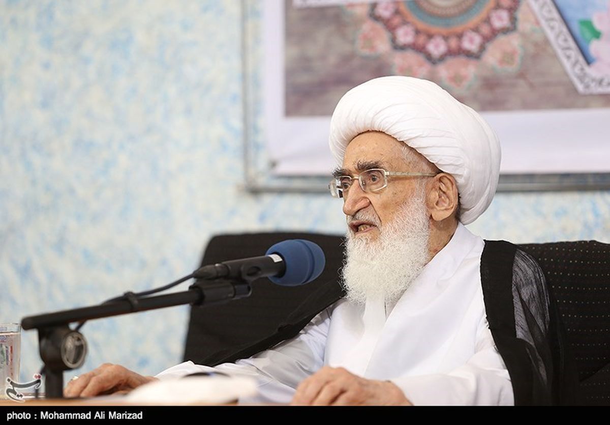 اجلاسیه جامعه مدرسین| آیت‌الله نوری‌همدانی: گرانی و تورم مهم‌ترین مشکلات کشور است
