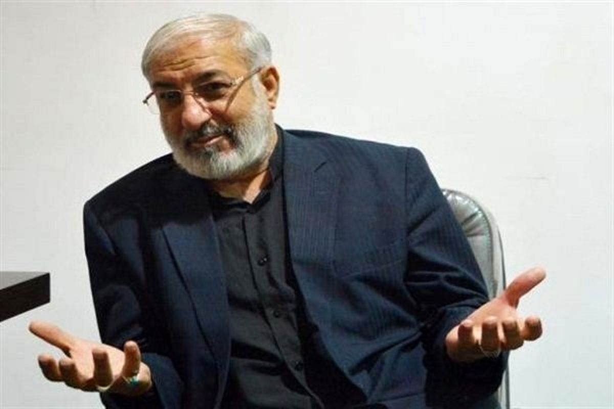 بانک مرکزی باید نسبت به دغدغه مردم درباره سپرده‌هایشان در مؤسسات مالی حساسیت نشان دهد
