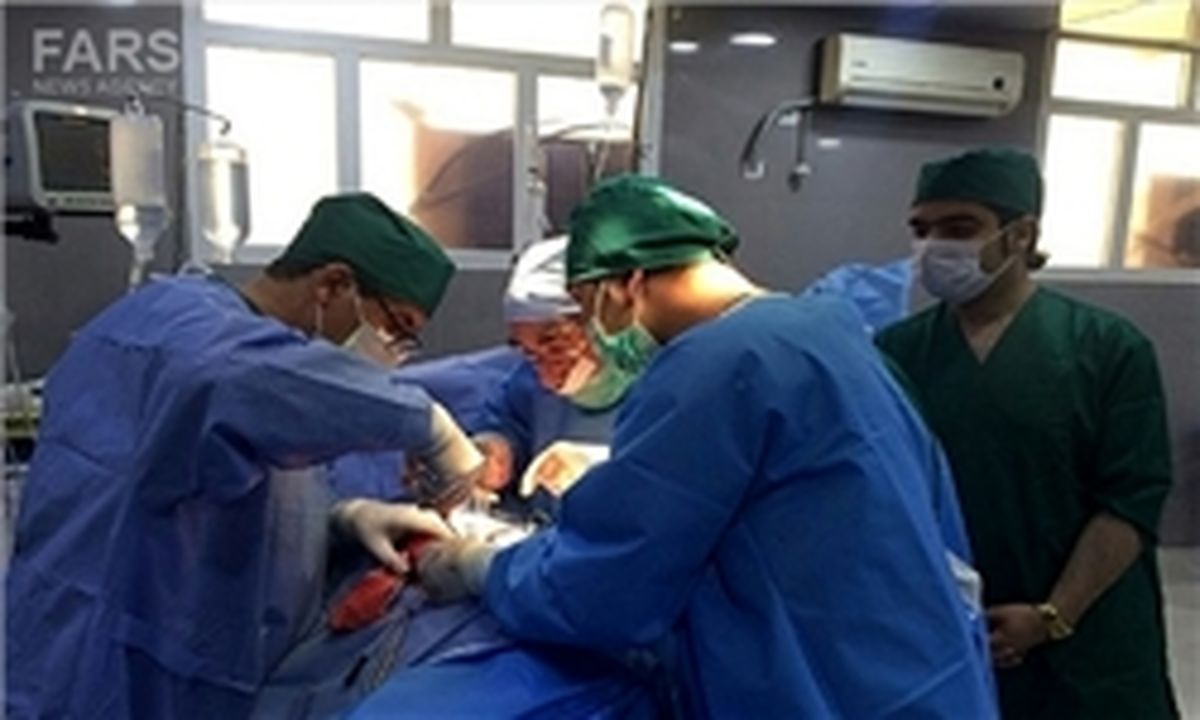 خروج ۶۰ عدد سنگ از کلیه مرد جوان 
