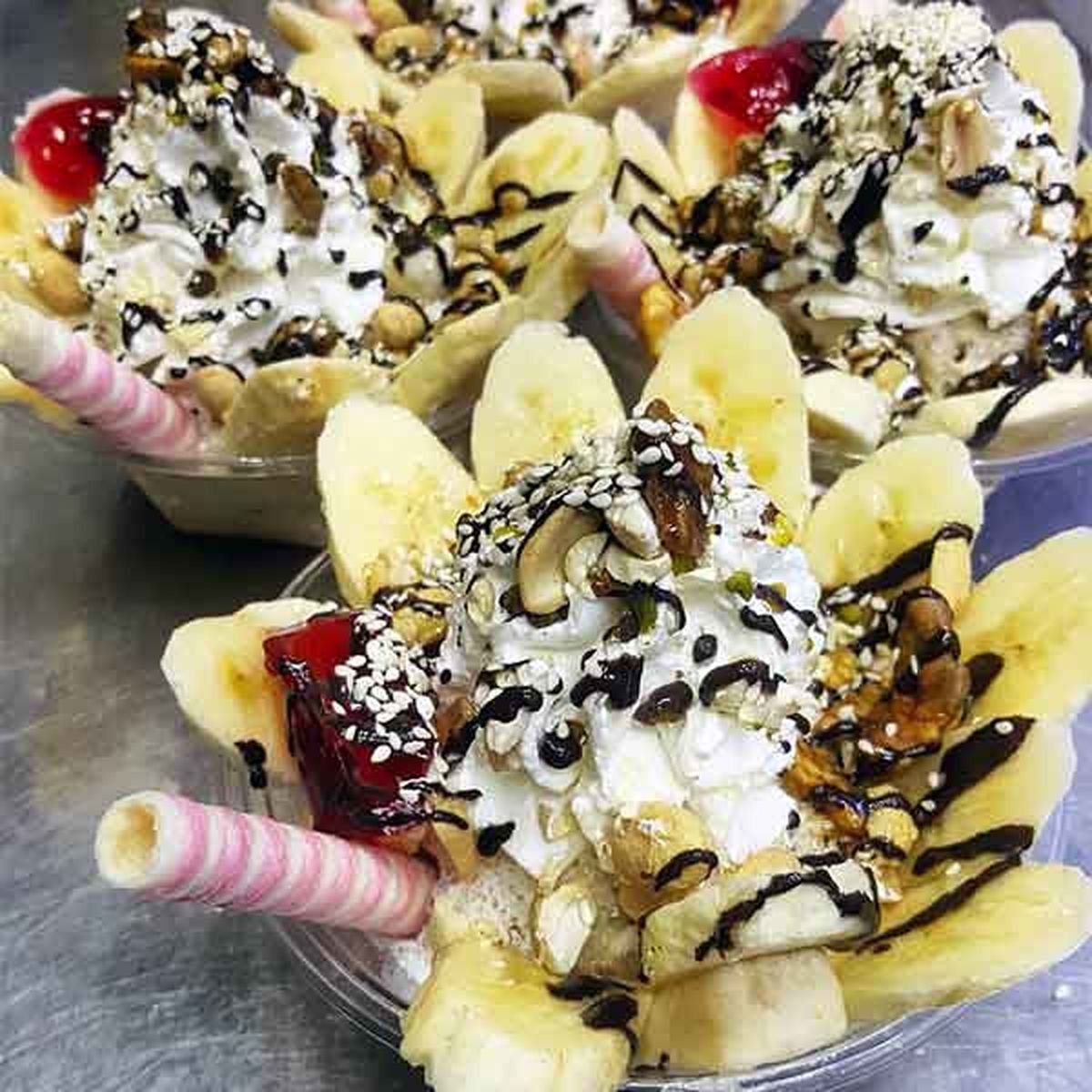 طرز تهیه بستنی معجون خوشمزه و مخصوص به روش خانگی