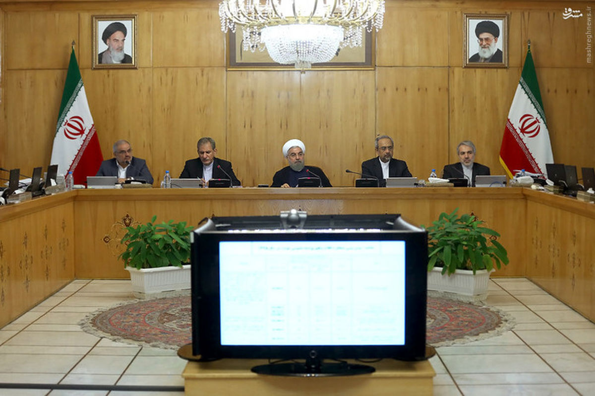 صندلی خالی حسین فریدون در هیات دولت