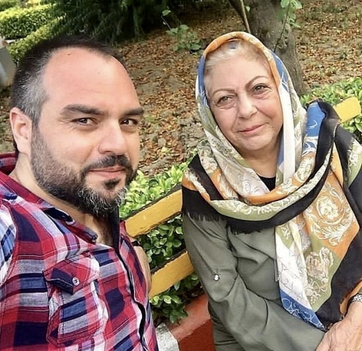 سلفی شهرام قائدی با بانوی پیشکسوت سینما + عکس
