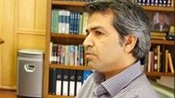 خواننده دهه 60 رسانه ملی در رستوران برنامه اجرا می‎کند 