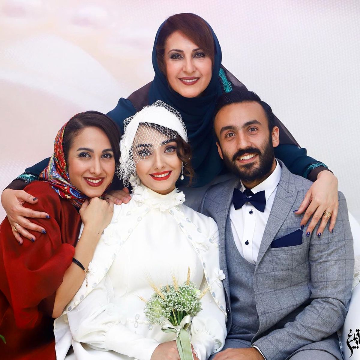تیپ فاطمه گودرزی و دخترش در مراسم عروسی پسرش+عکس