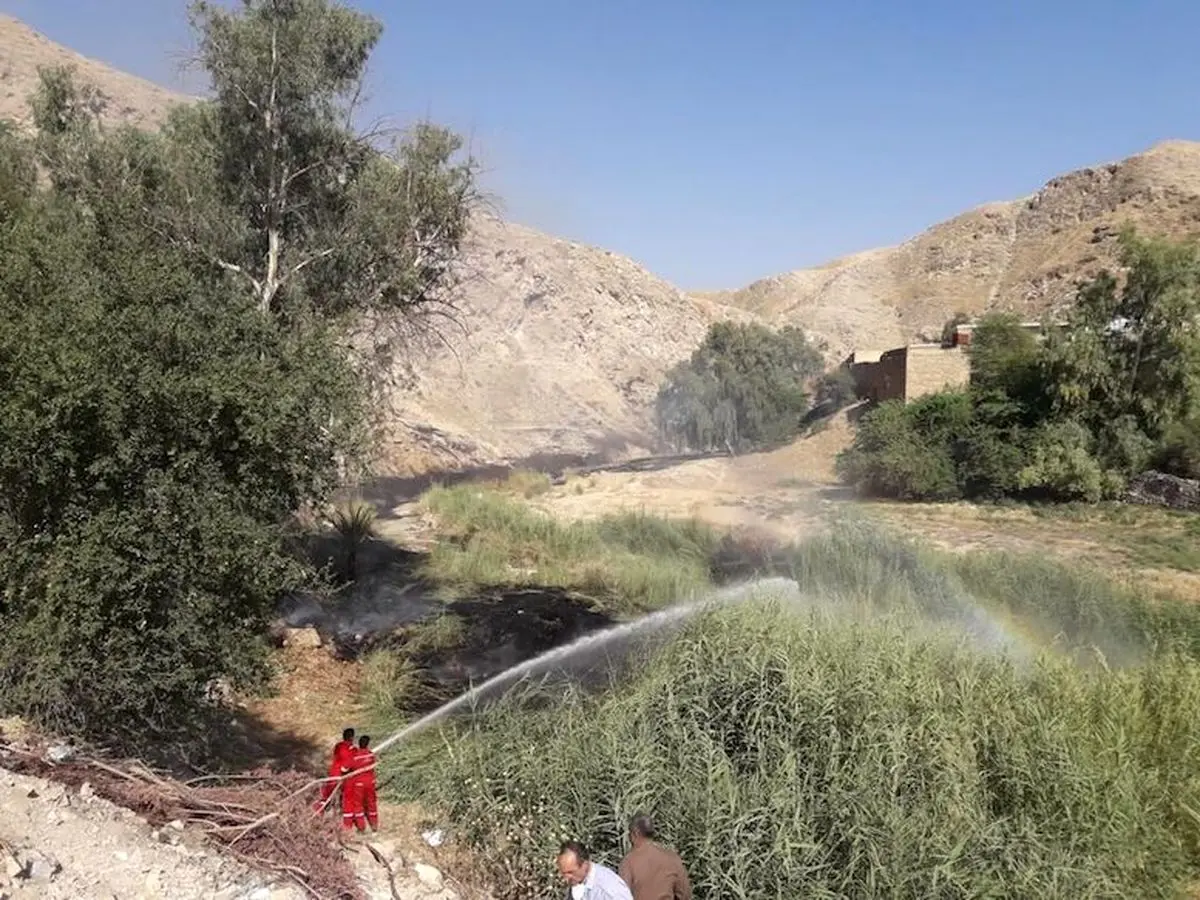مهار آتش‌سوزی درمجاورت چاه شماره یک مسجدسلیمان