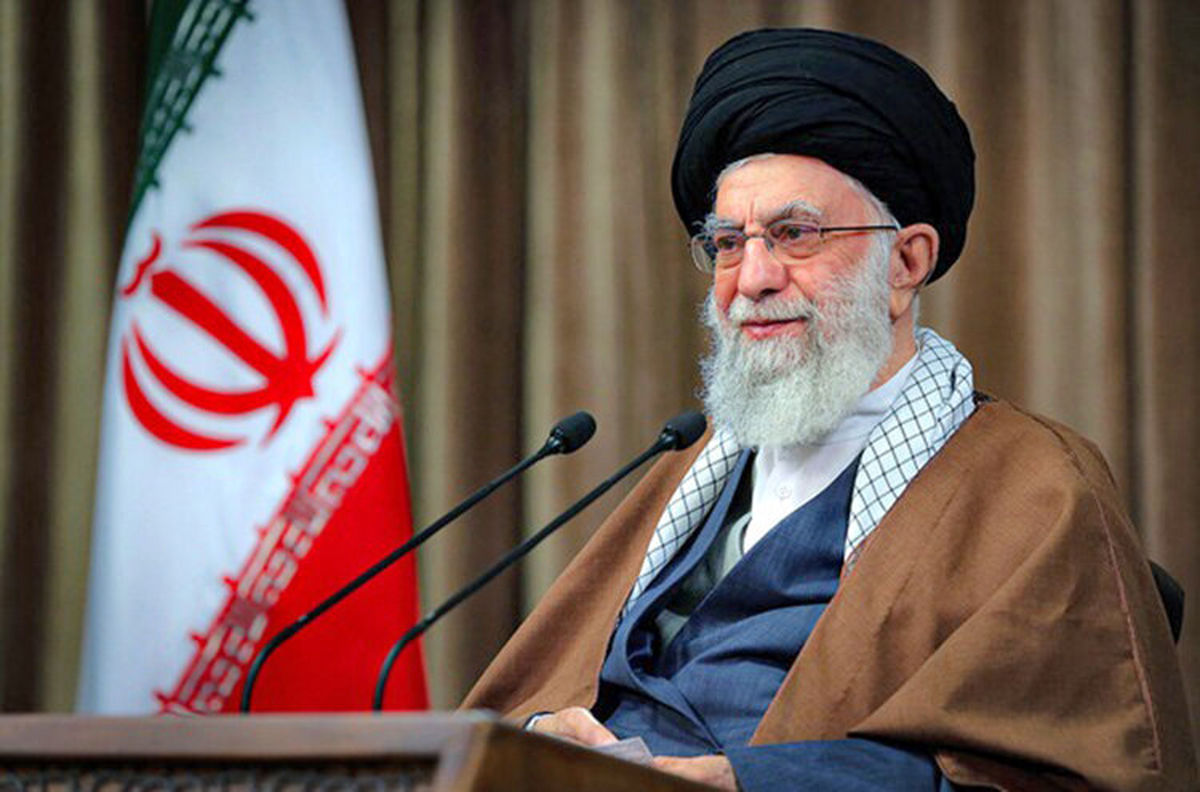 پیام تسلیت رهبر انقلاب به پژوهشگر و هنرمند انقلابی پرتلاش و پر انگیزه آقای نادر طالب زاده