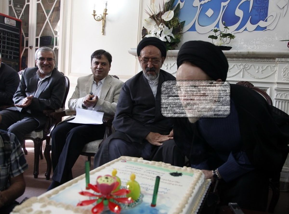 آقای دعایی؛ اطلاعات را از مردم نگیرید/ احتمال توقیف روزنامه اطلاعات