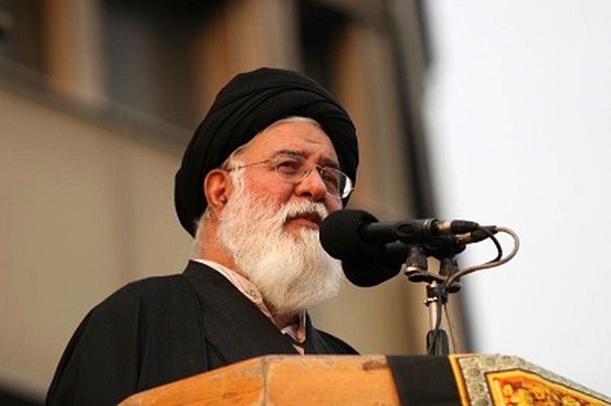 علم‌الهدی: بدحجابی گناهی بدتر از اختلاس است