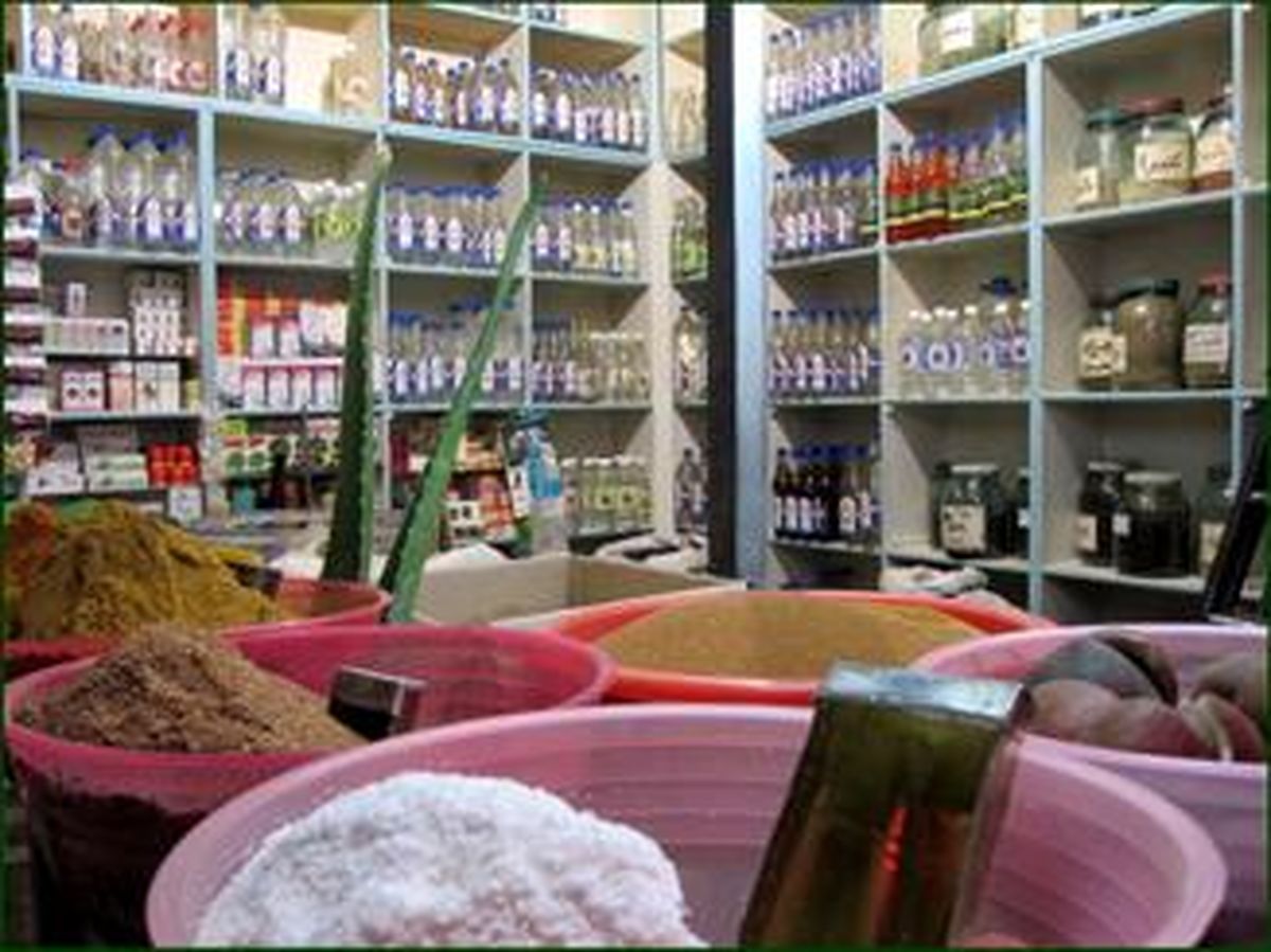 کارکرد عطاریها شبیه بقالی است