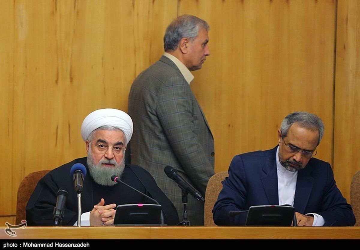 تصویب‌نامه قراردادهای نفتی اصلاح شد