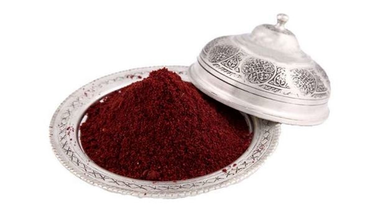 8 فایده اثبات شده سماق برای سلامتی + ۴ مضرات
