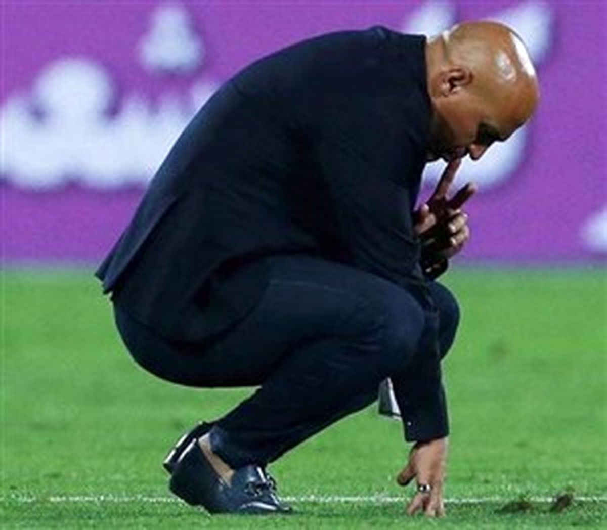 منصوریان ماندنی است