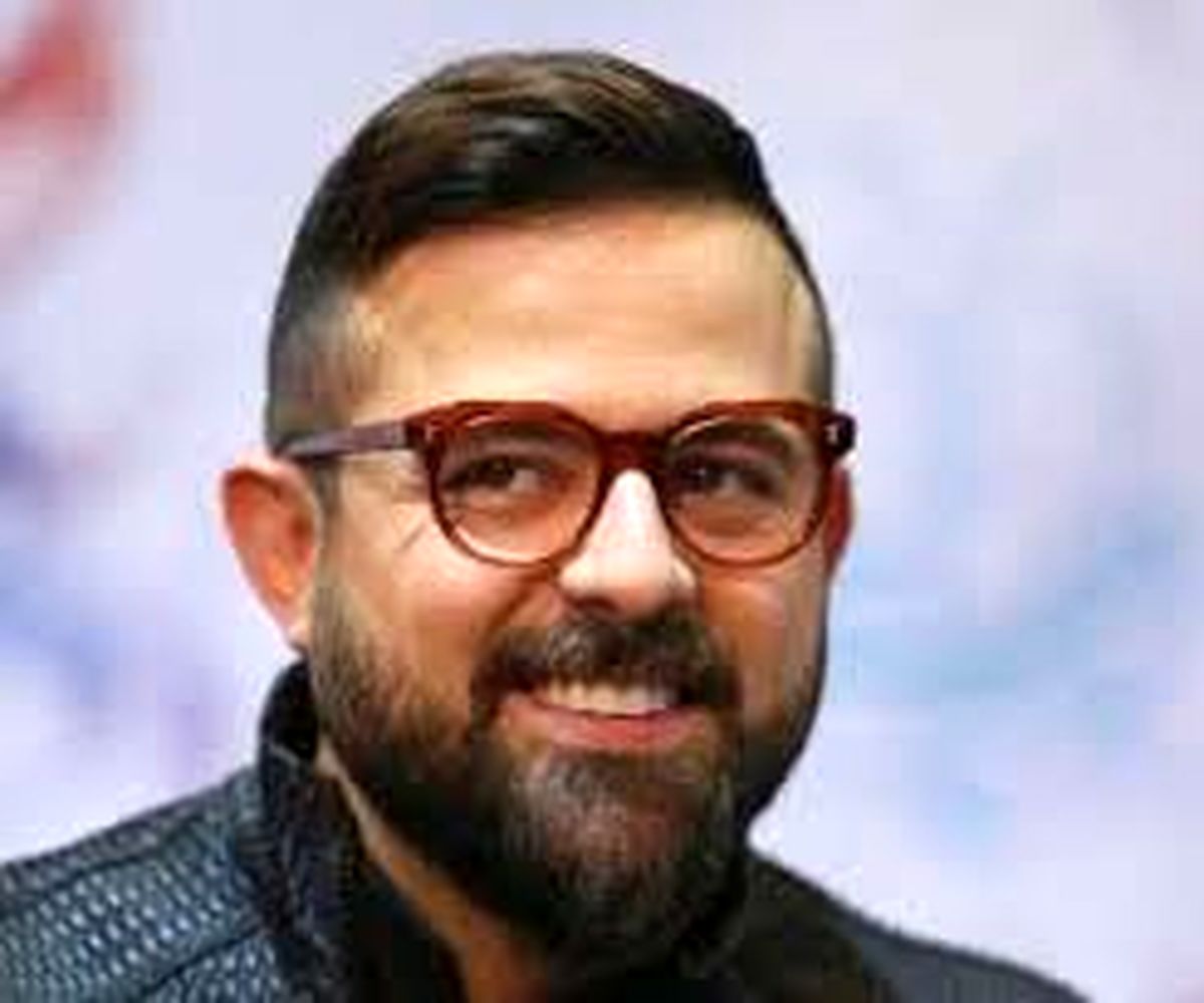 عکس نوید محمد زاده و هومن سیدی در پشت صحنه فیلمش