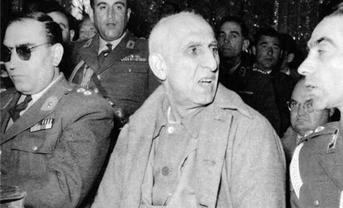 مناظره محمد مصدق با سيد‌ضياء‌الدين طباطبايي درباره كودتاي اسفند1299
