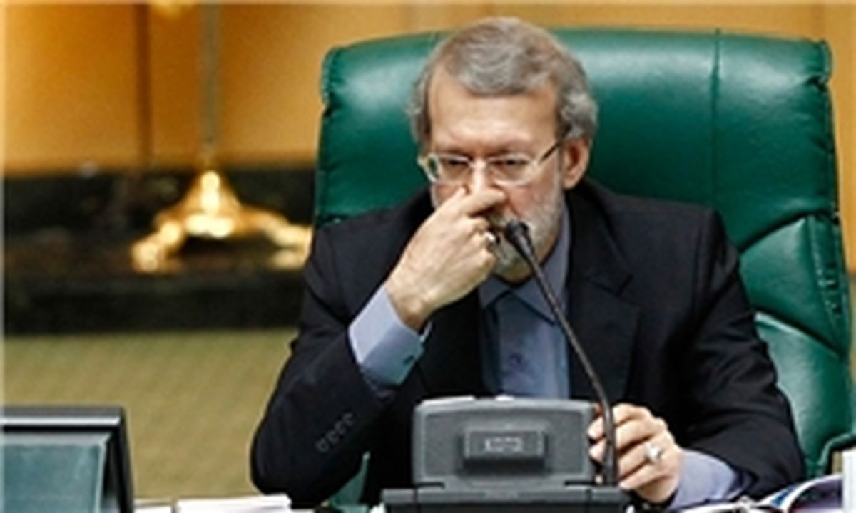 لاریجانی: پروازهای روسیه در پایگاه همدان متوقف نشده