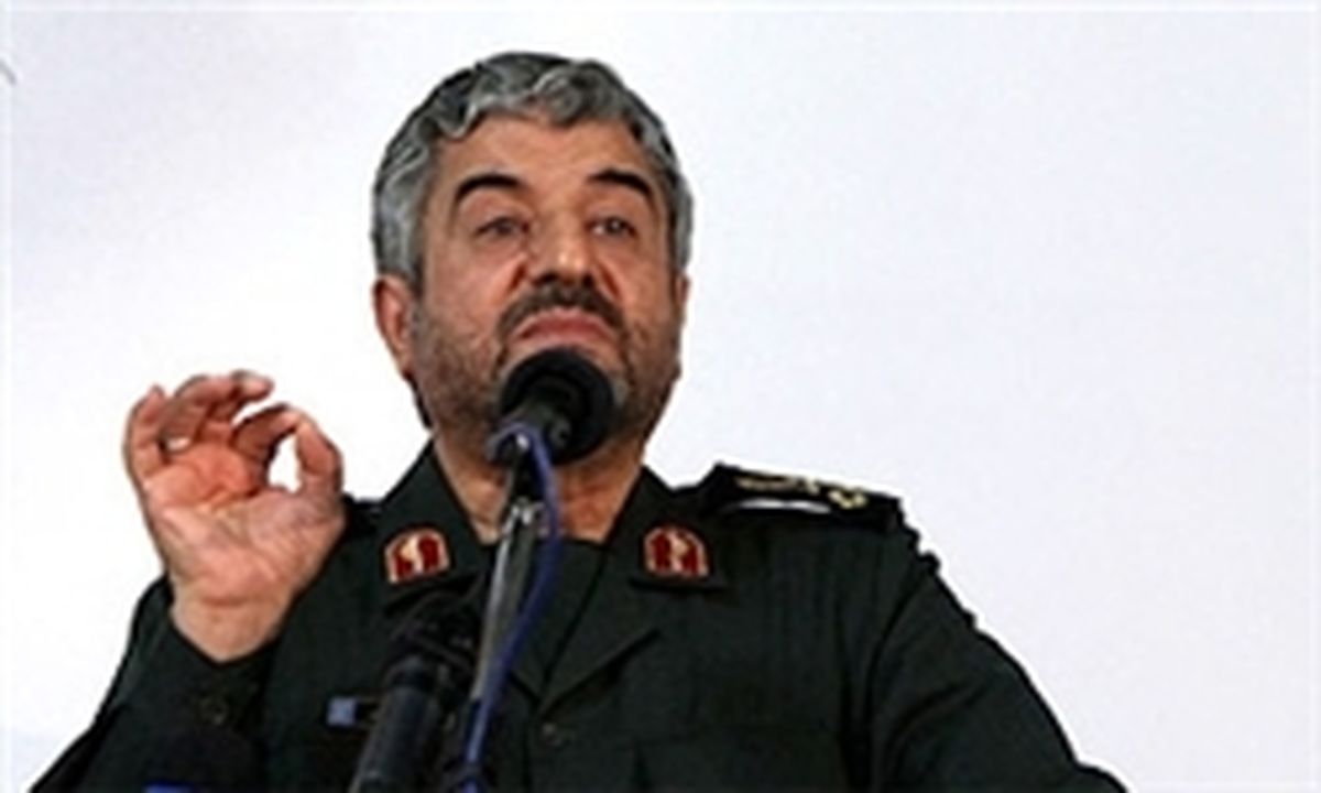 سپاه برای دفاع از انقلاب باید منعطف باشد