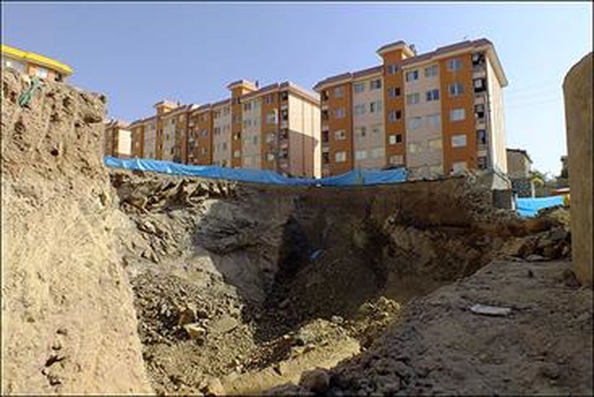 ۴ کشته در حادثه ریزش آوار در پاکدشت