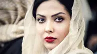 لیلا اوتادی با شالی زیبا