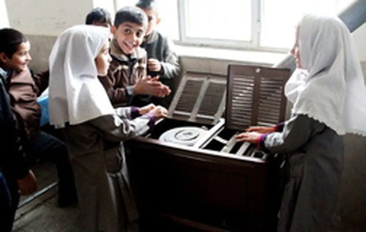 آغاز نصب رادیاتور در ۱۵ هزار کلاس درس