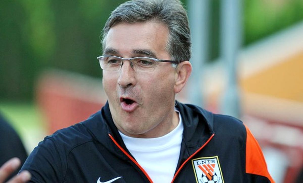 سرمربی پرسپولیس: برایم سخت است روبه‌روی شاگردانم قرار بگیرم