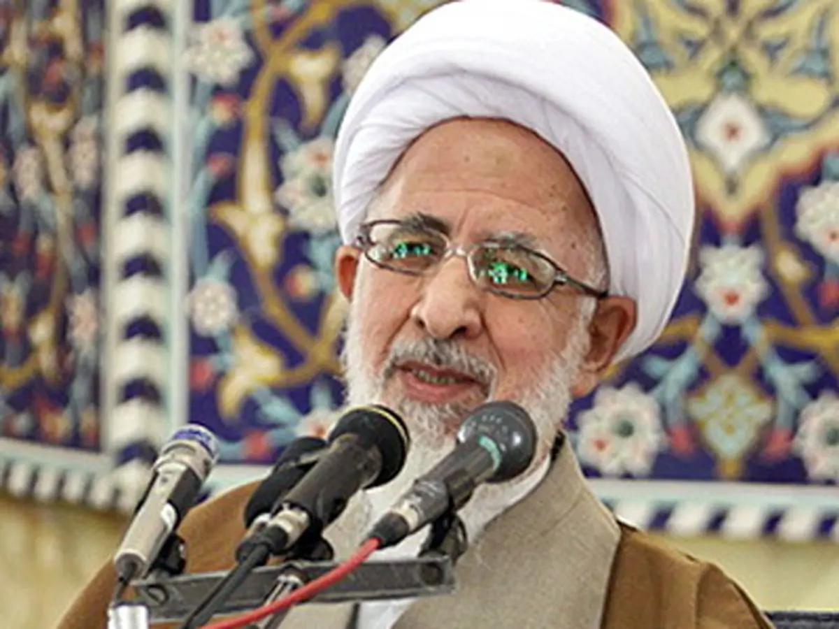 کشور منهای روحانیت سقوط می‌کند