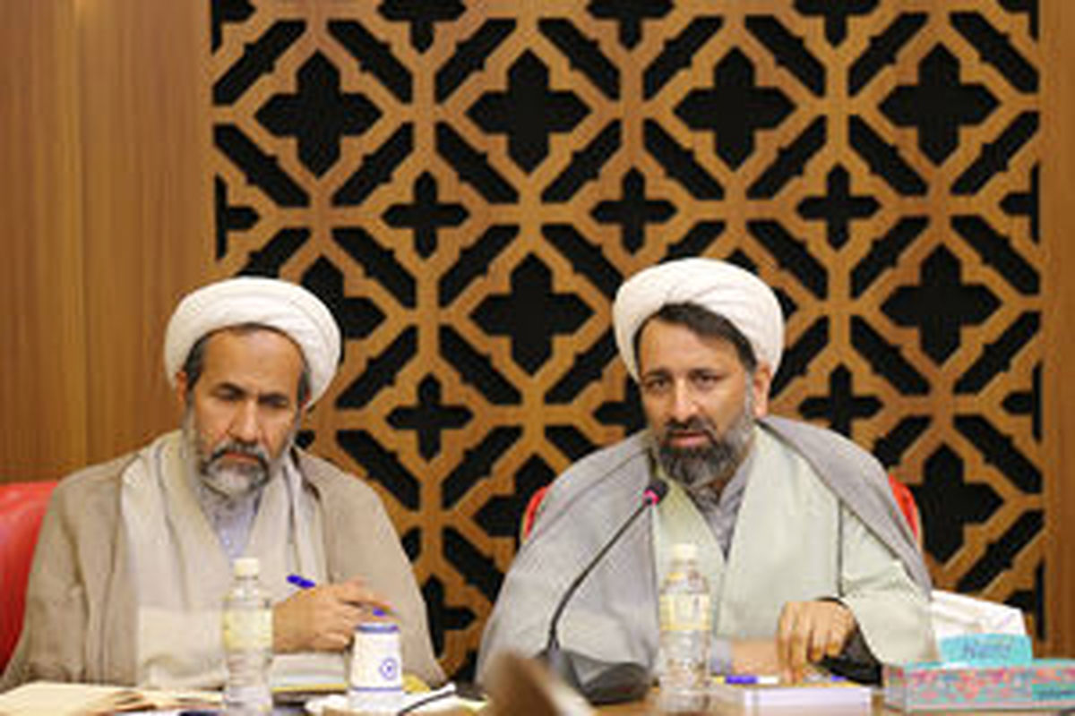 علامه طباطبایی صاحب مکتب سیاسی است