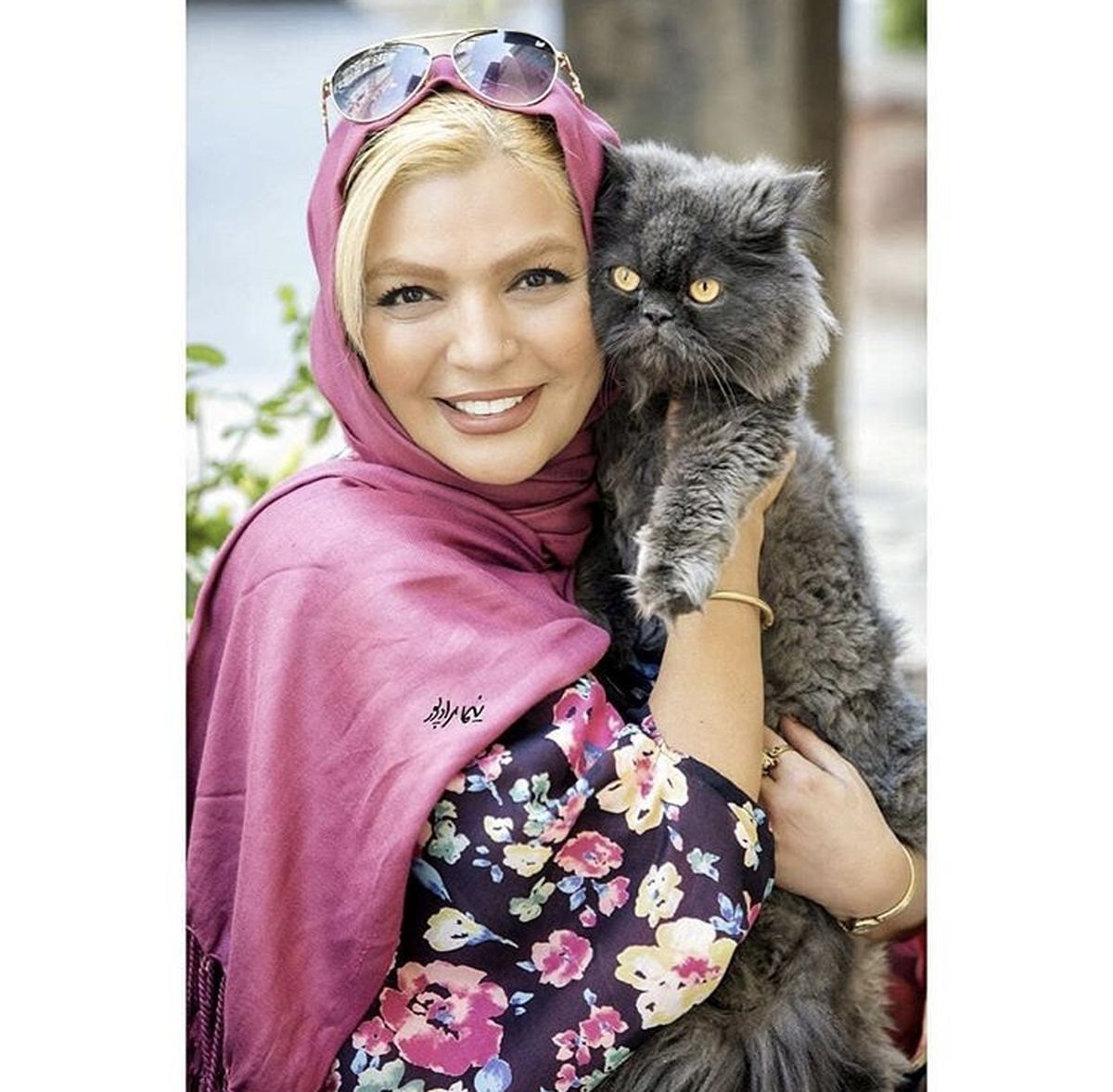 شهرزاد عبدالمجید و‌گربه خانگی اش + عکس