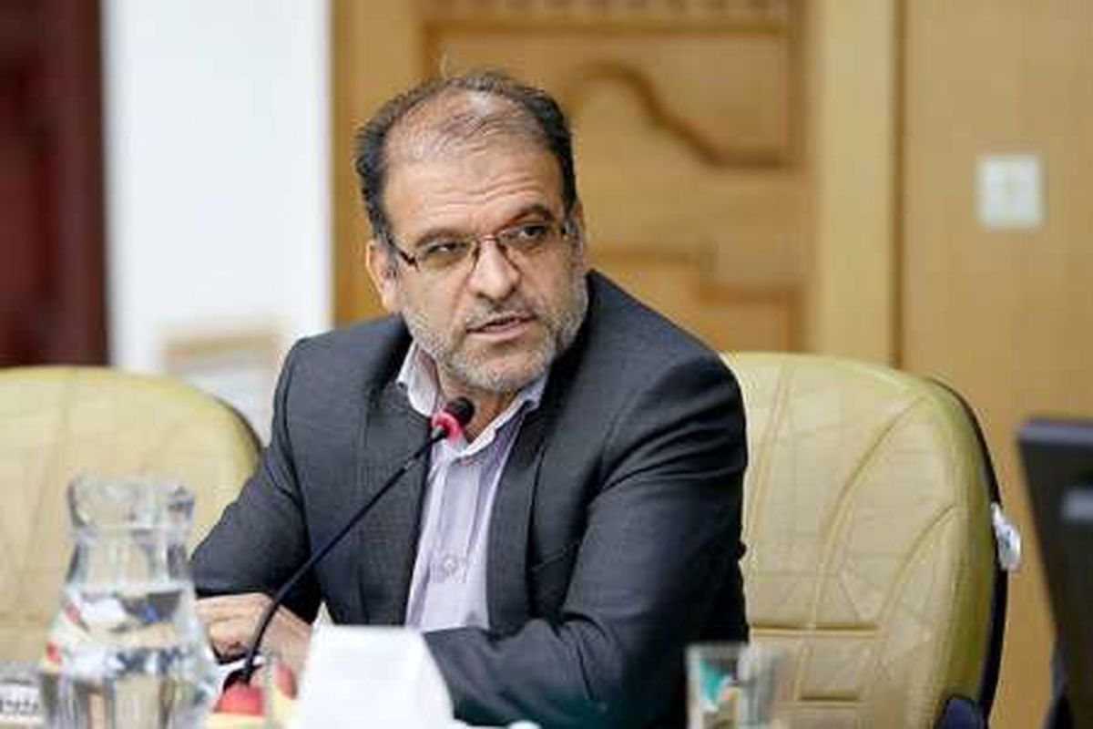 تکالیف درسی دانش آموزان حذف نمی‌شود