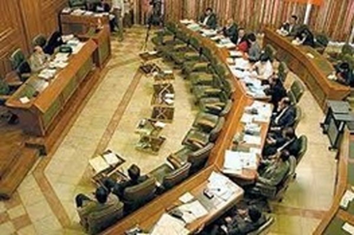 تذکر یک عضو شورای شهر: قالیباف درباره تفاهمنامه 20 هزار میلیاردی با قرارگاه خاتم الانبیا توضیح دهد