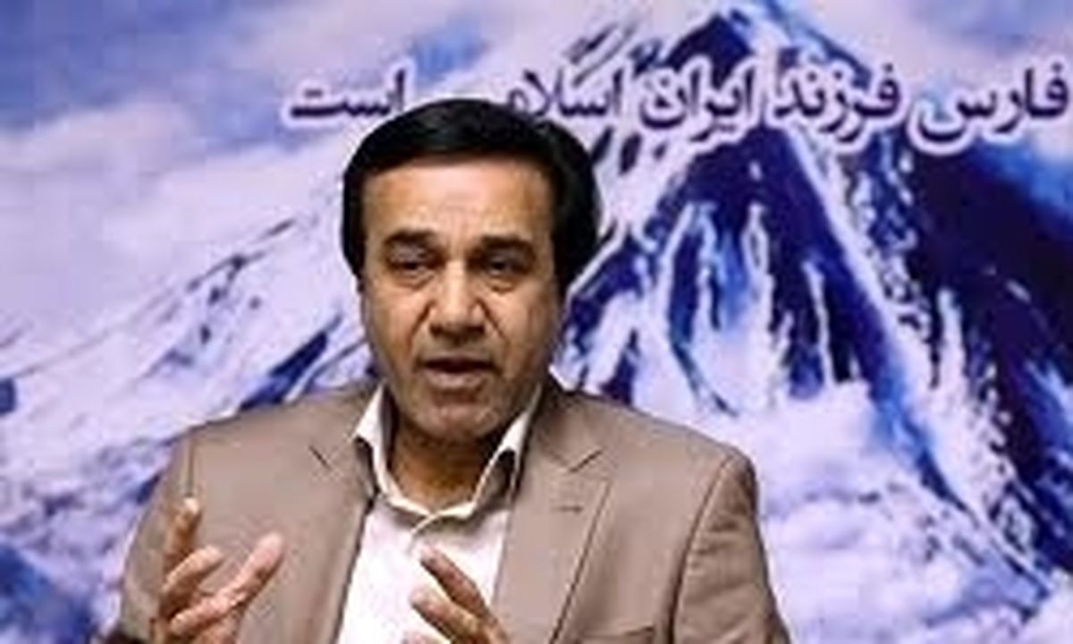  گلریز: همیشه یک بسیجی بودم 