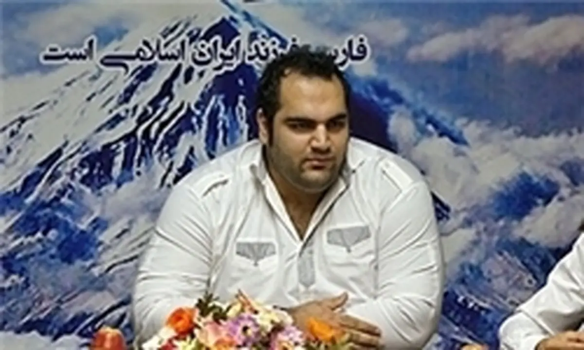 با این وضعیت هم من ضرر می‌کنم هم فدراسیون