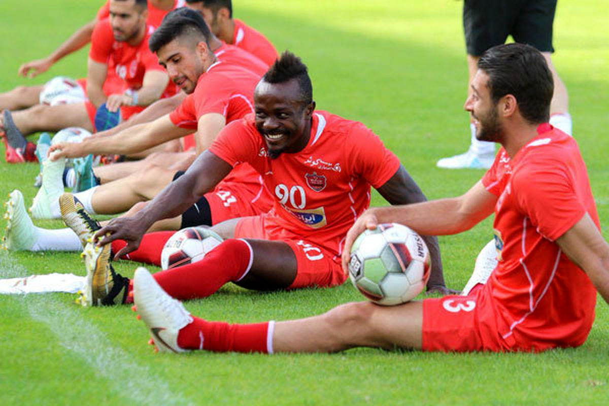 تمرین پرسپولیس پشت درهای بسته