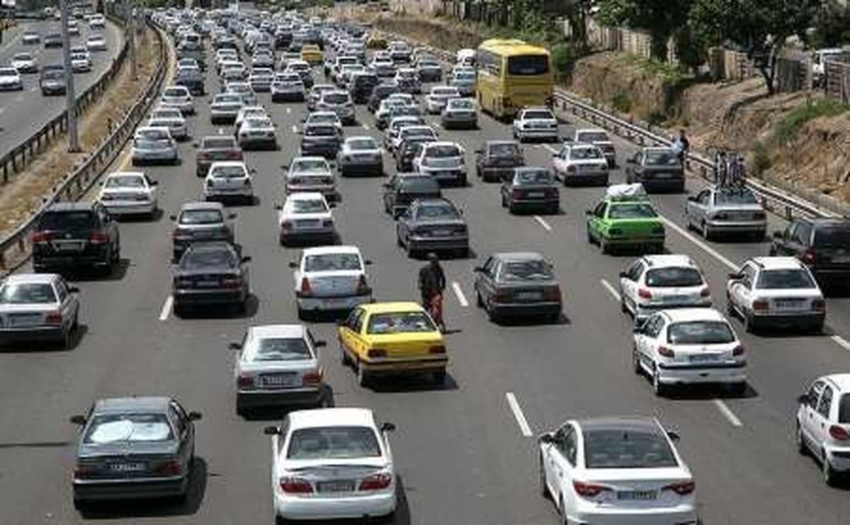 ترافیک پرحجم در جاده های هراز و چالوس