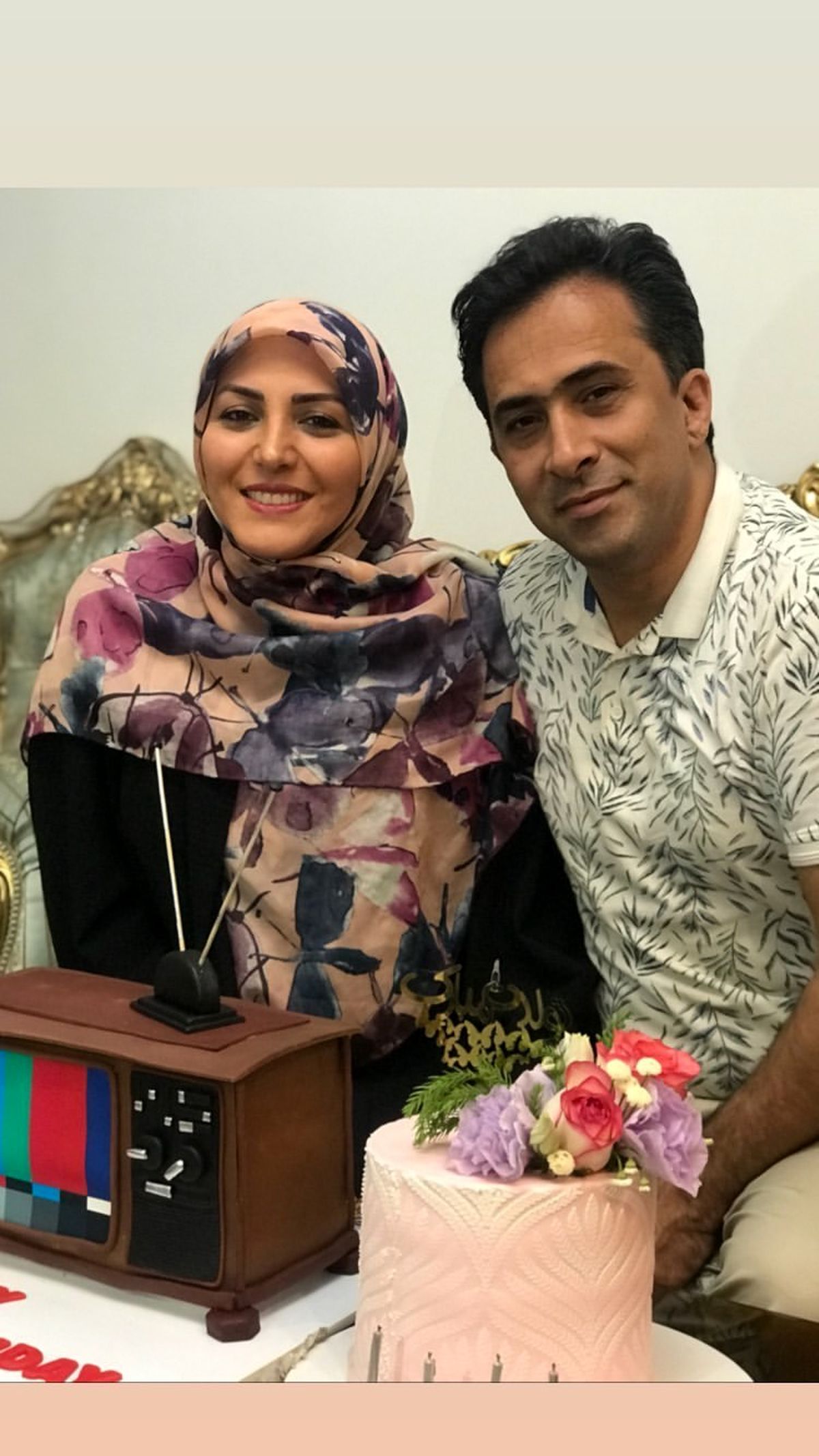 زن‌و‌شوهر خبری مشهور در خانه شان + عکس