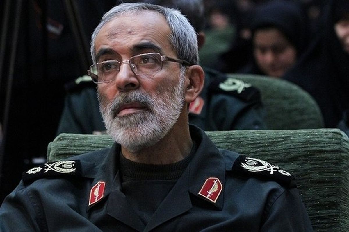 منافقین همواره در حال مزدوری هستند