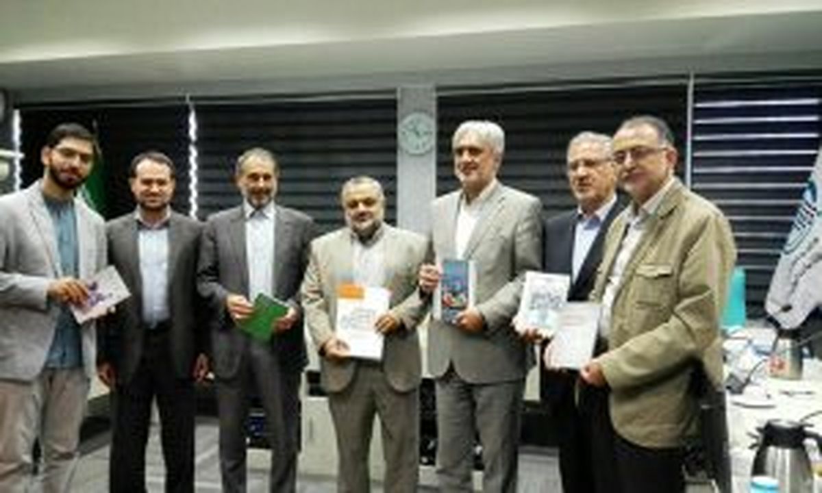 رونمایی از محصولات سوادرسانه‌ای مؤسسه مسیر