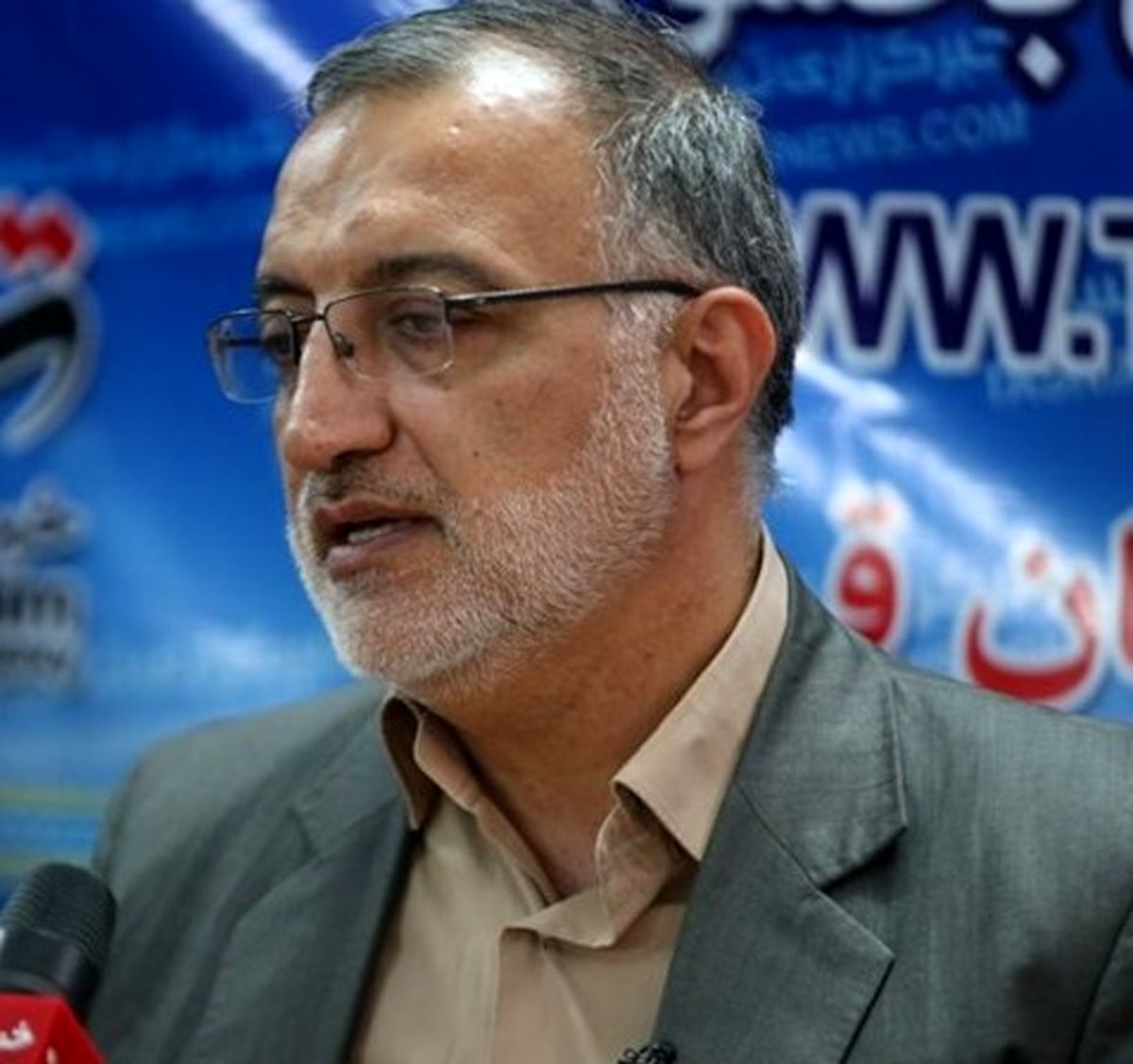 زاکانی: شفافیت، قدم اول مجلس یازدهم است/ چرا ۷ عضو کمیسیون اصل ۹۰ باید ردصلاحیت شوند؟
