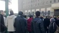 تجمع متقاضیان مسکن مهر مقابل مجلس