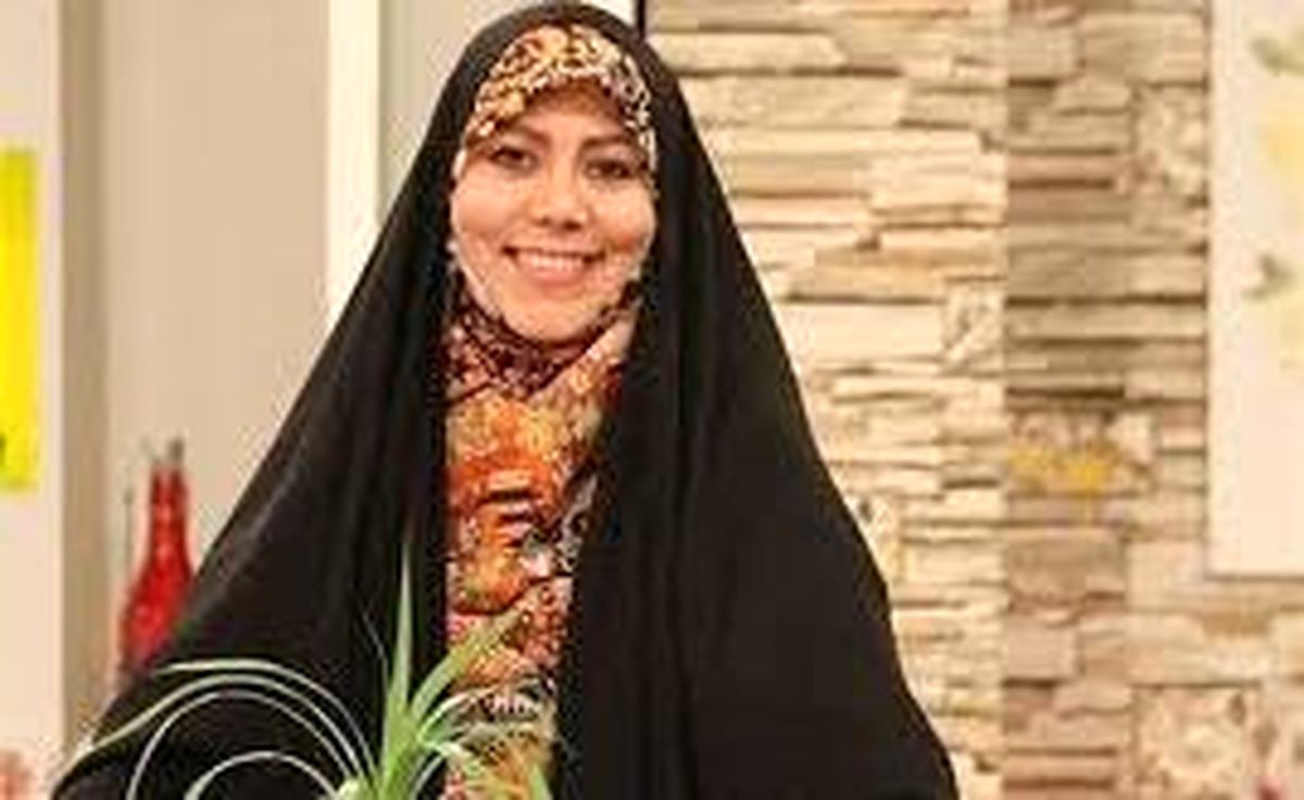 جشن تولد خانم مجری در کنار خانواده‌اش