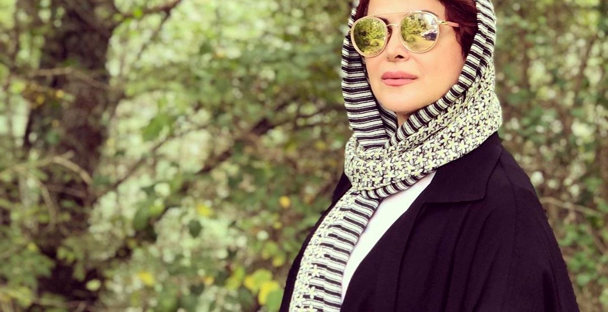 گردش کمند امیرسلیمانی در طبیعت با عینک آیینه+عکس