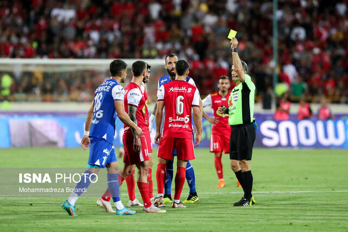 محرومیت تماشاگران استقلال و جریمه پرسپولیس