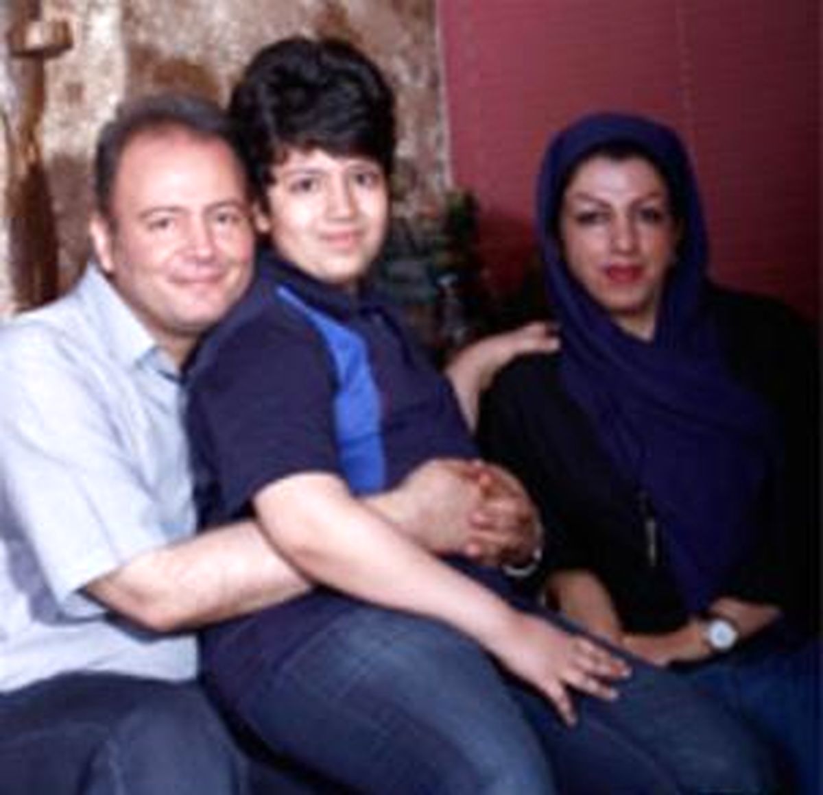 این مجری ادعا داره که تا حالا گاف نداده! + عکس
