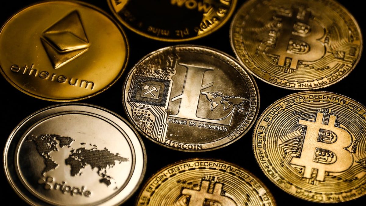 چگونه نوسانات قیمت ارزهای دیجیتال را مدیریت کنیم؟